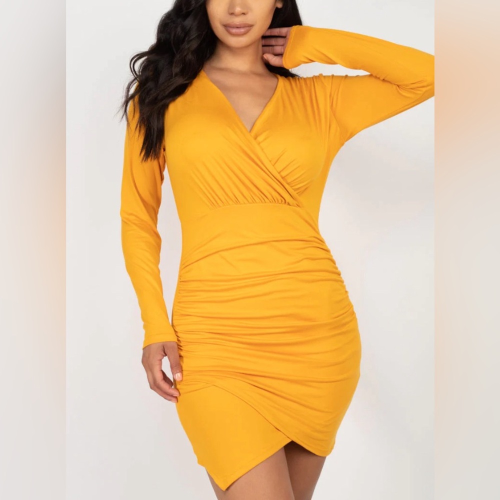 Capella Ruched MIDI Dress